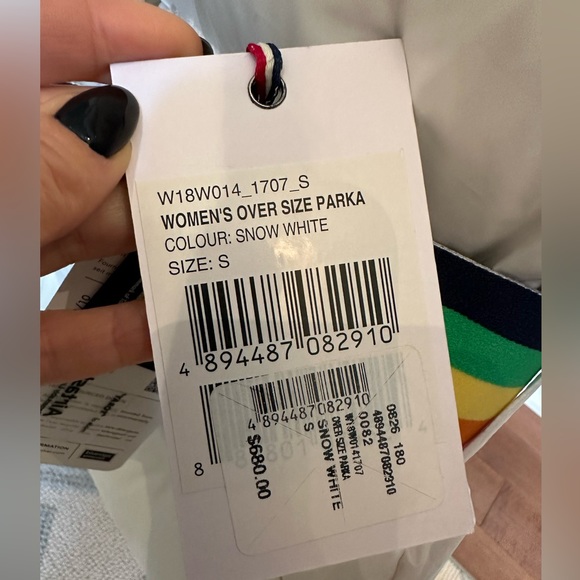 PERFECT MOMENT SKI JACKET - NEW WITH TAGS - Picture 3 of 9